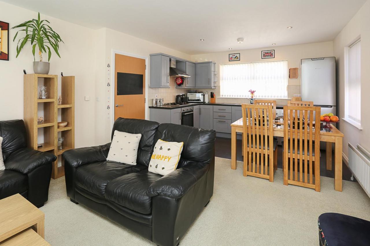 3Bed/2Bath Duplex Apartment - Pure Bliss Belfast Bagian luar foto