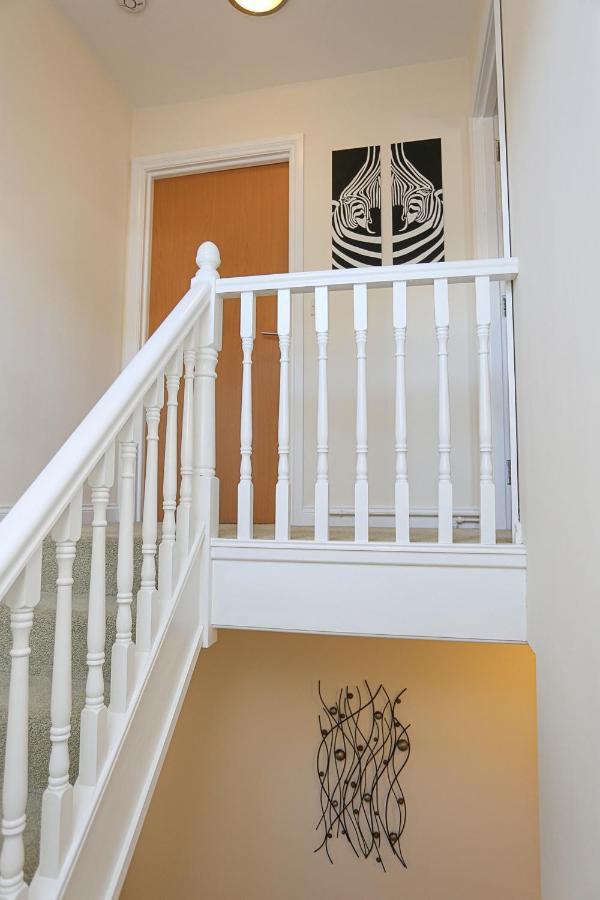 3Bed/2Bath Duplex Apartment - Pure Bliss Belfast Bagian luar foto